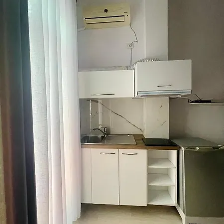 Comfy Close To Park * Tirana