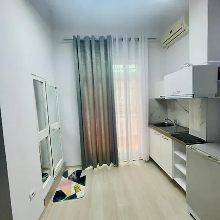 Comfy Close To Park * Tirana