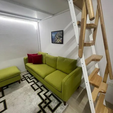 Comfy Close To Park Tirana
