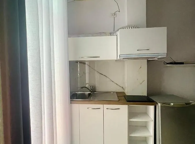 Comfy Close To Park * Tiran