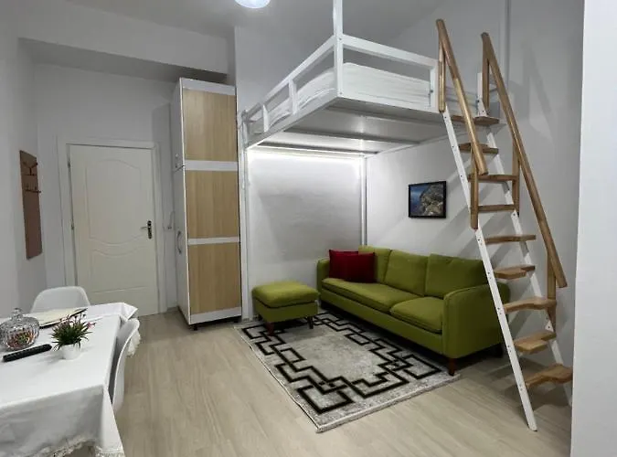 Comfy Close To Park * Tirana